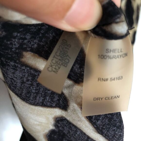 Calvin Klein leopard/cheetah printed Ruched blouse - Picture 8 of 8